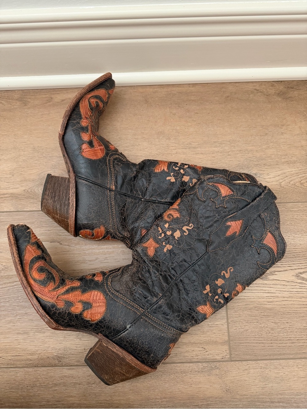 Brown Vintage Cowgirl Boots